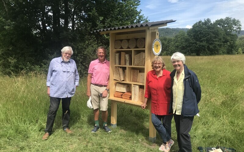 Bienenhotel eröffnet!